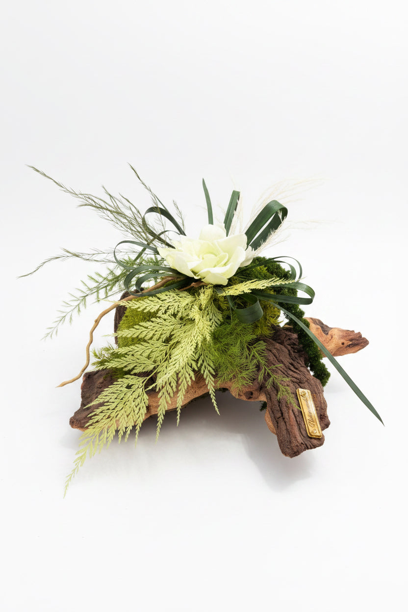 Centre de table végétal en bois de Mopani — Composition stabilisée artisanale