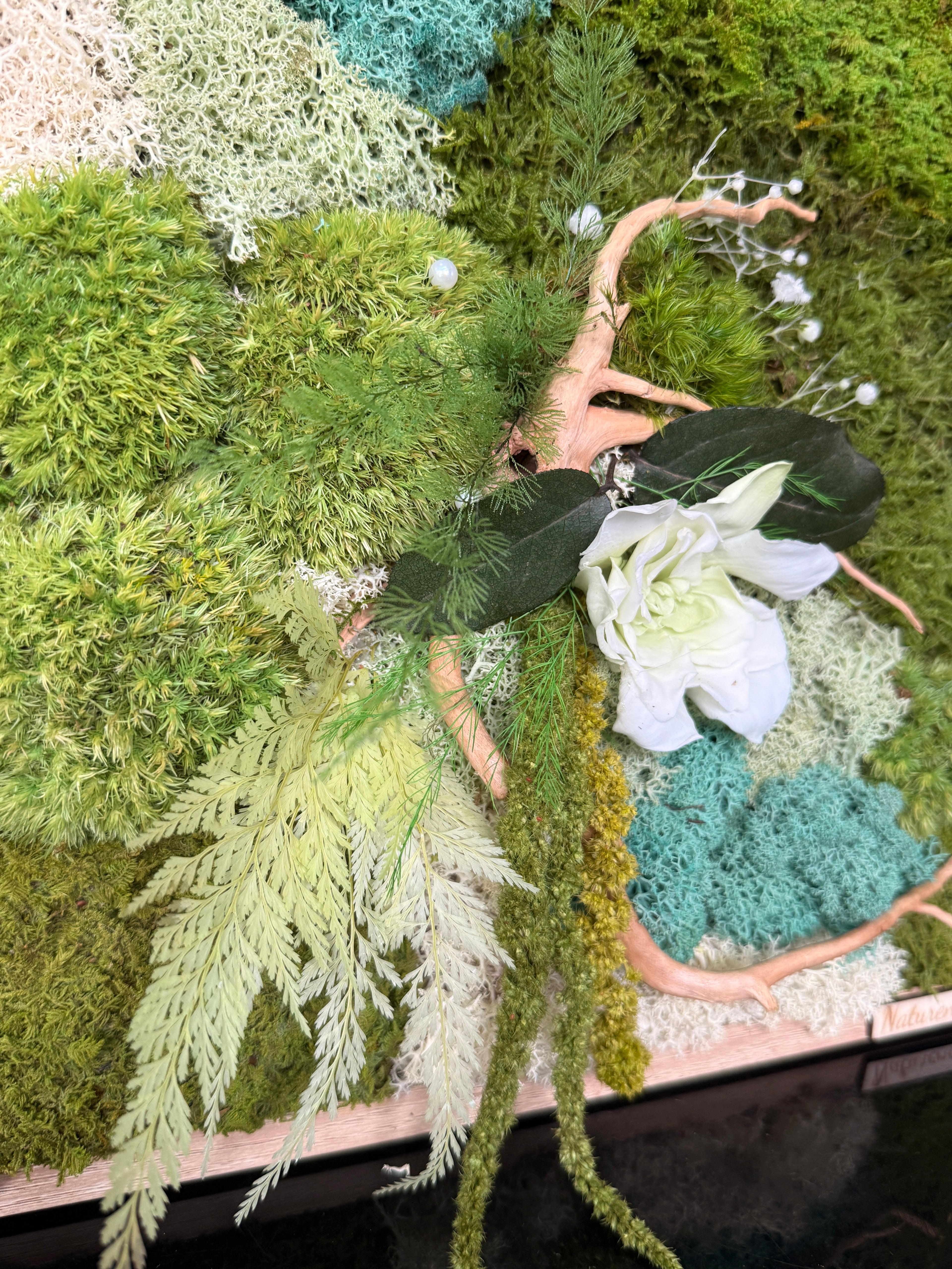 Tableau végétal carré stabilisé Gardénia – 30 × 30 cm | Fait main en France