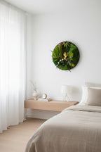 Tableau végétal rond en alu noir haut de gamme, composé de végétaux et de mousses stabilisées ne nécessitant aucun entretien- Art mural chic et élégant 