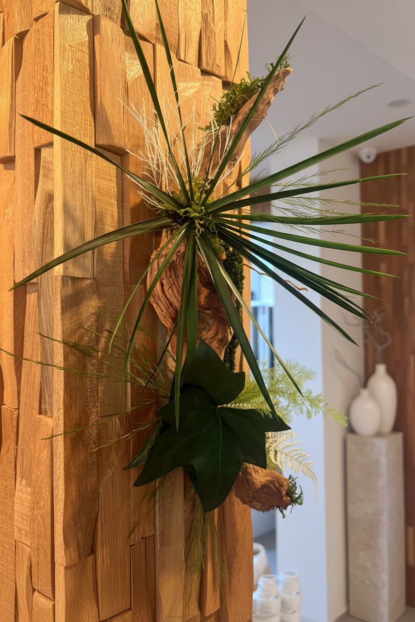 Éclat Sauvage – Sculpture végétale en bois de Mopani