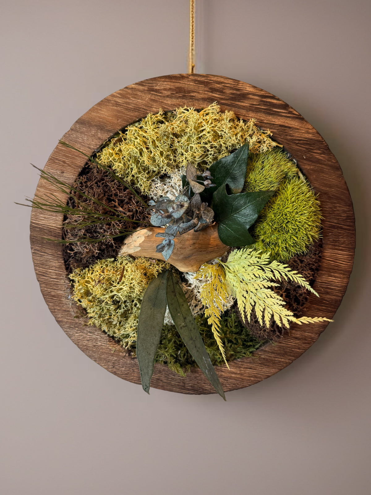 Sous-Bois – Cadre végétal rond en bois & végétaux stabilisés