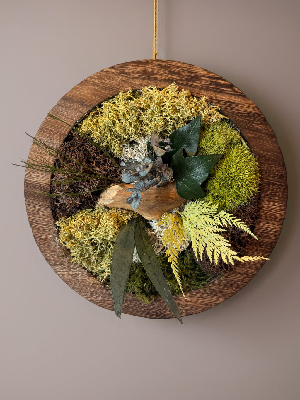 Sous-Bois – Cadre végétal rond en bois & végétaux stabilisés