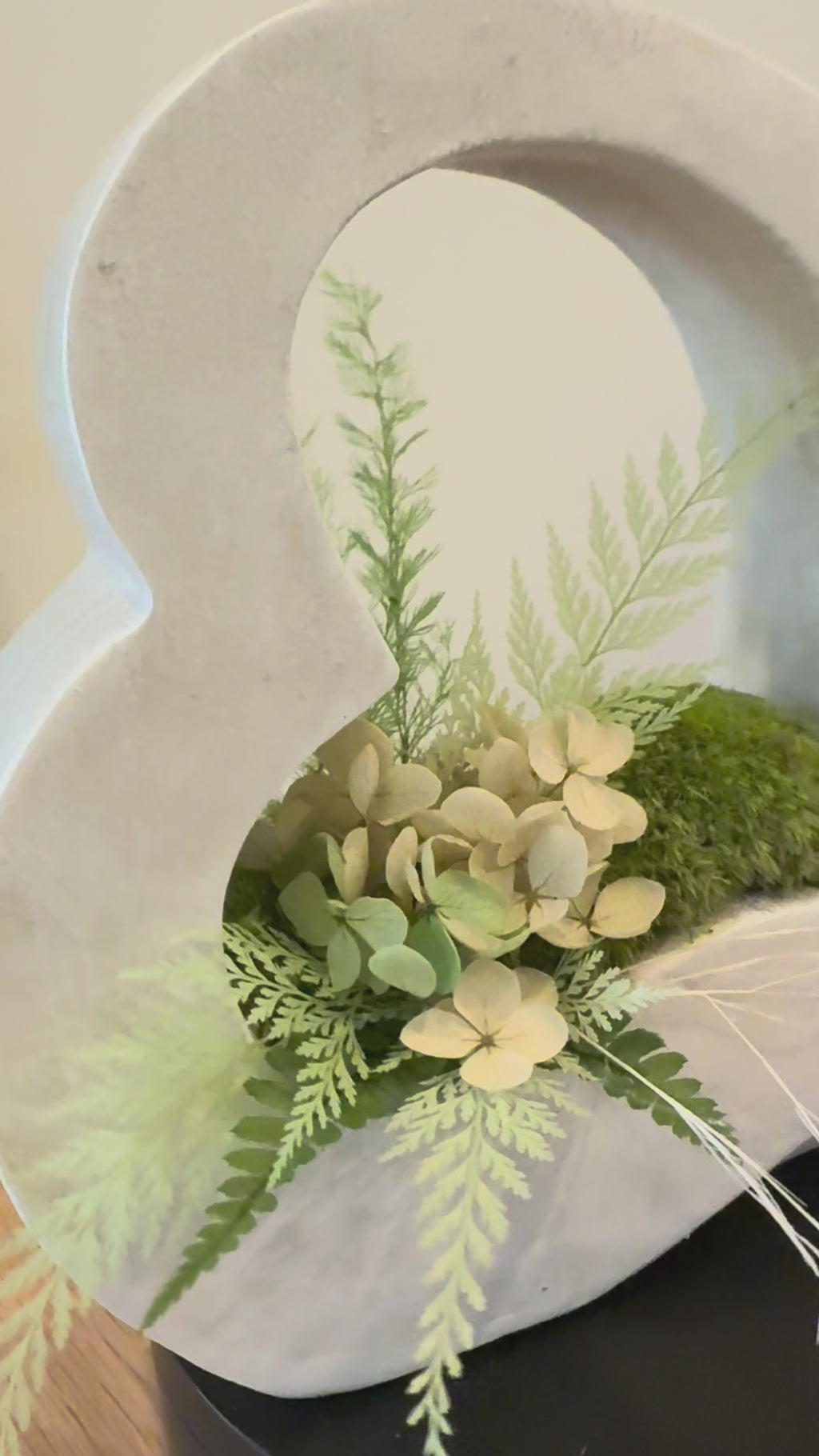 L’Écrin du Cœur – Cœur végétal en fleurs stabilisées